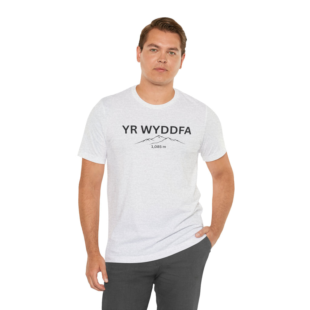 Yr Wyddfa Mountain T-Shirt — Minimal Peak Graphic ( 1,085 m)
